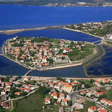 Bonaca Apartment Nin